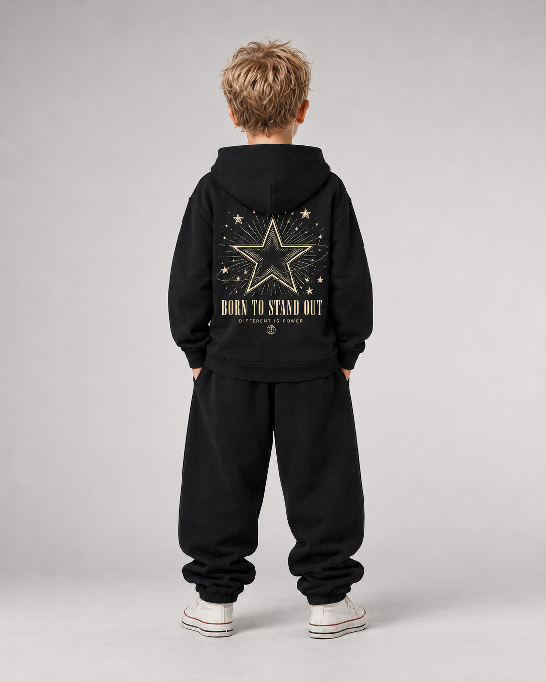 BORN TO STAND OUT Kids Hoodie Black – Rücken Fullbody