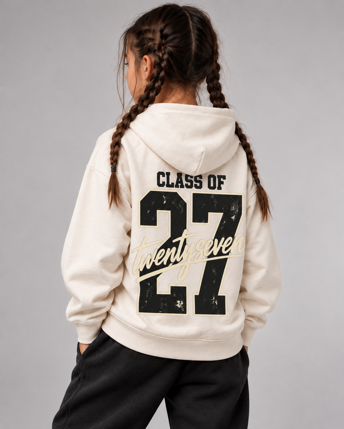 CLASS OF 27 Kids Hoodie – Ivory – Dreiviertel-Rückenansicht
