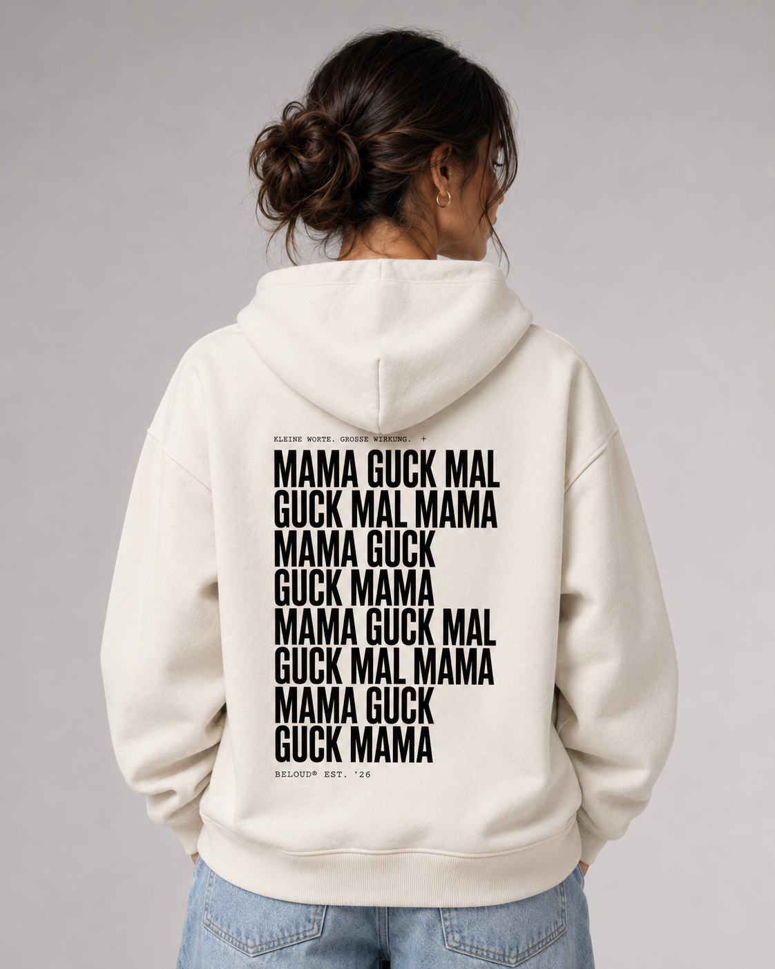 GUCK MAL MAMA Eltern Oversize Hoodie – Ivory – Rückenansicht Halfbody