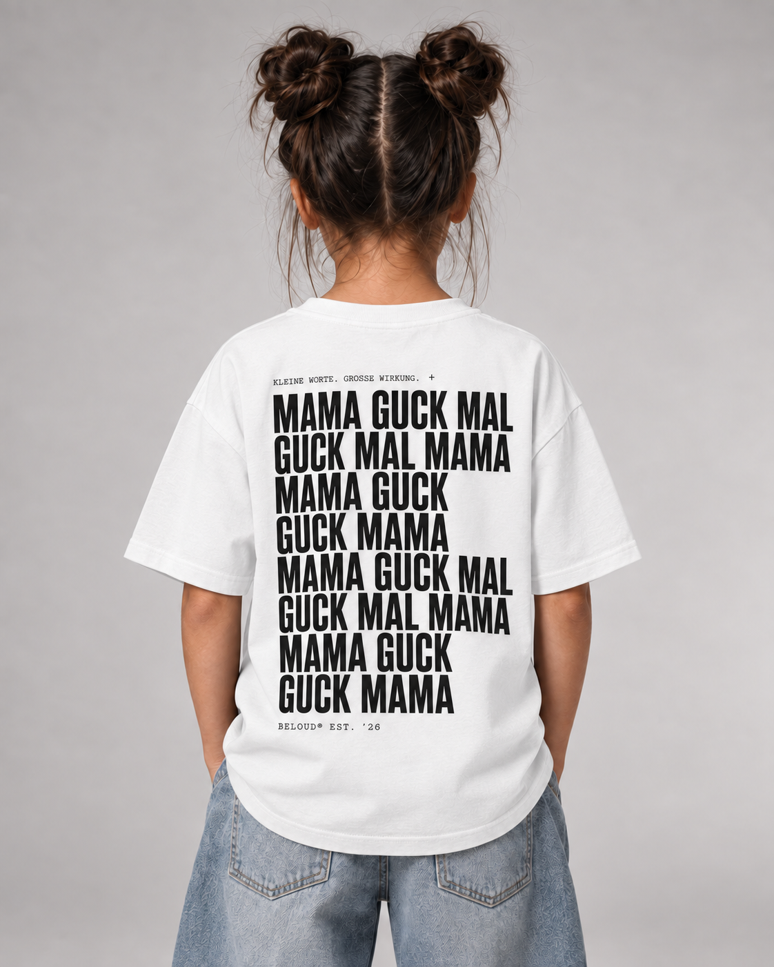 GUCK MAL MAMA Kids Shirt White – Rückenansicht Halfbody