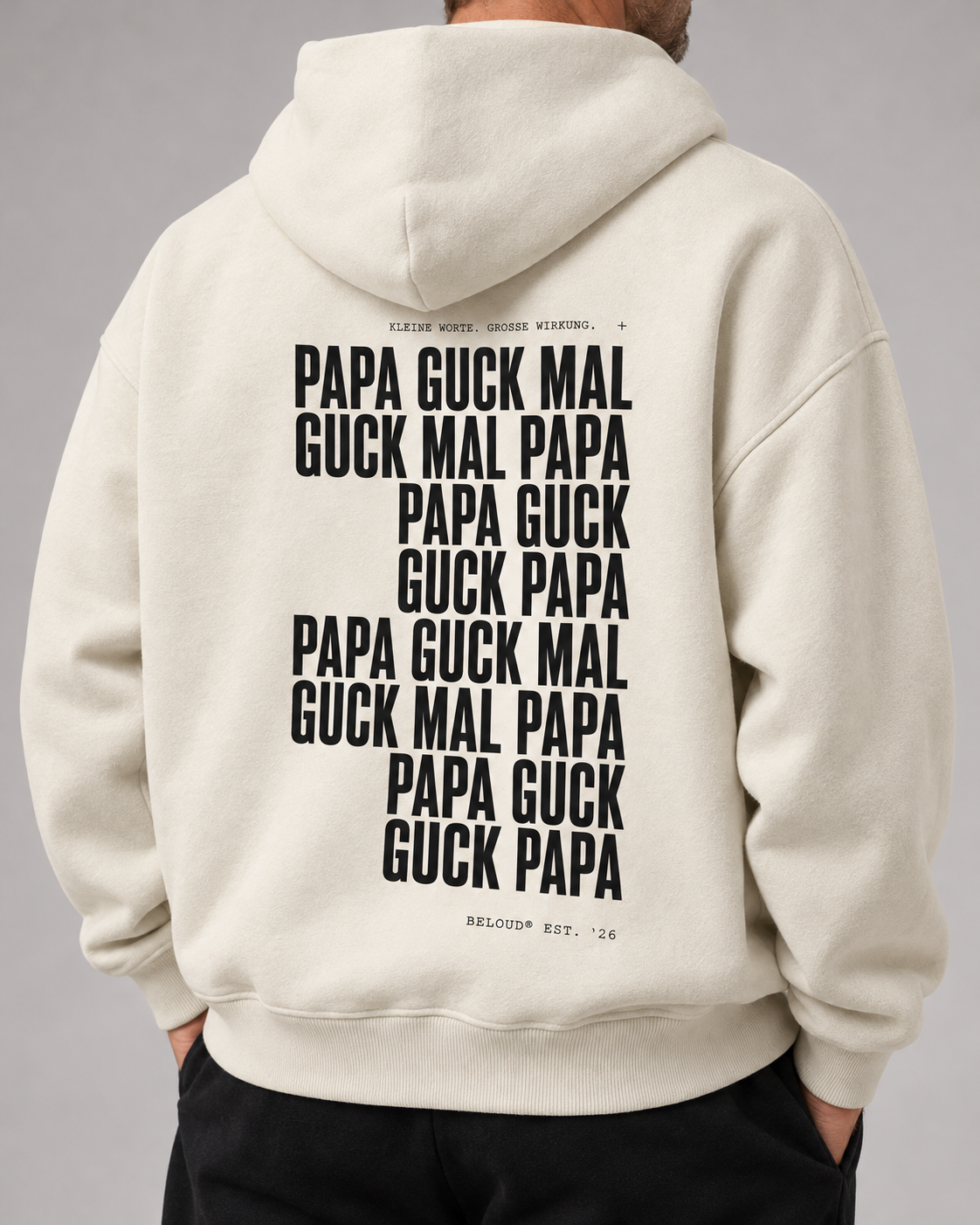 GUCK MAL PAPA Eltern Oversize Hoodie – Ivory – Getragenes Printdetail