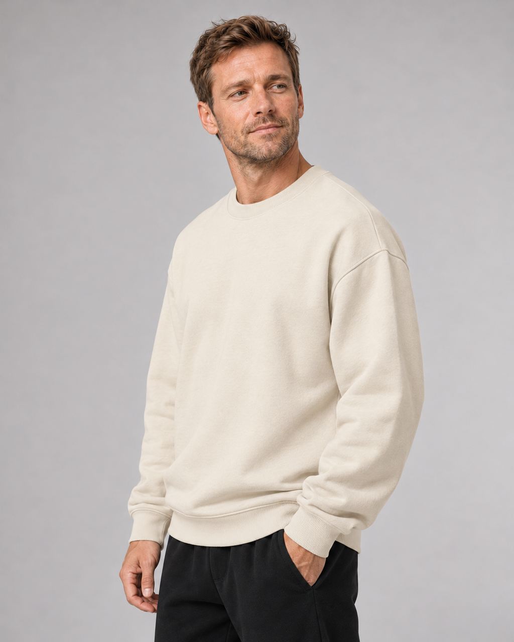 BELOUD GUCK MAL PAPA Eltern Oversize Sweater – ivory – seitlicher-fit am Papa-Model