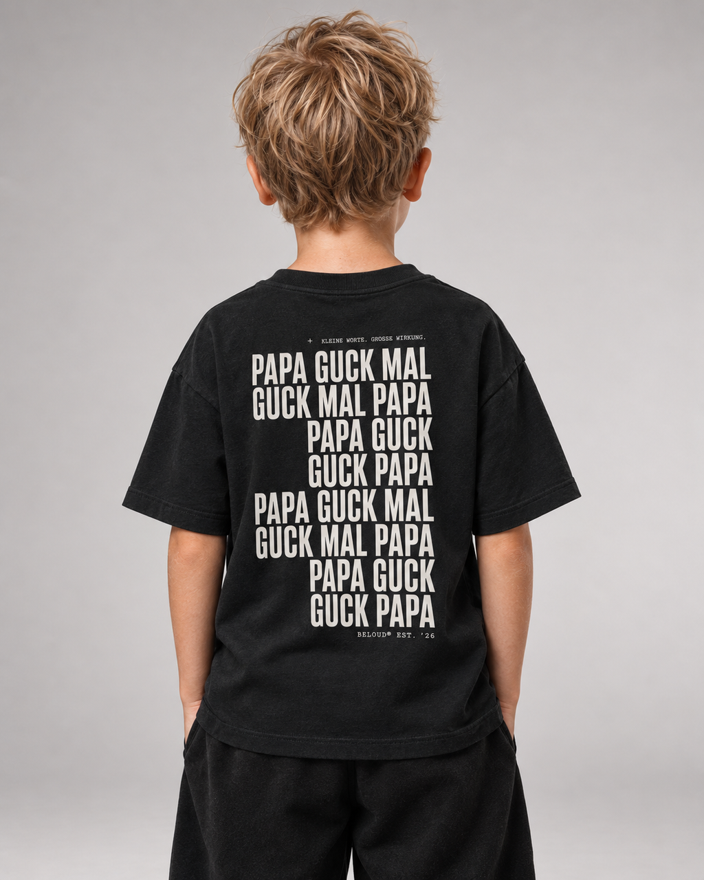 GUCK MAL PAPA Kids Shirt – Black – Rückenansicht Halfbody
