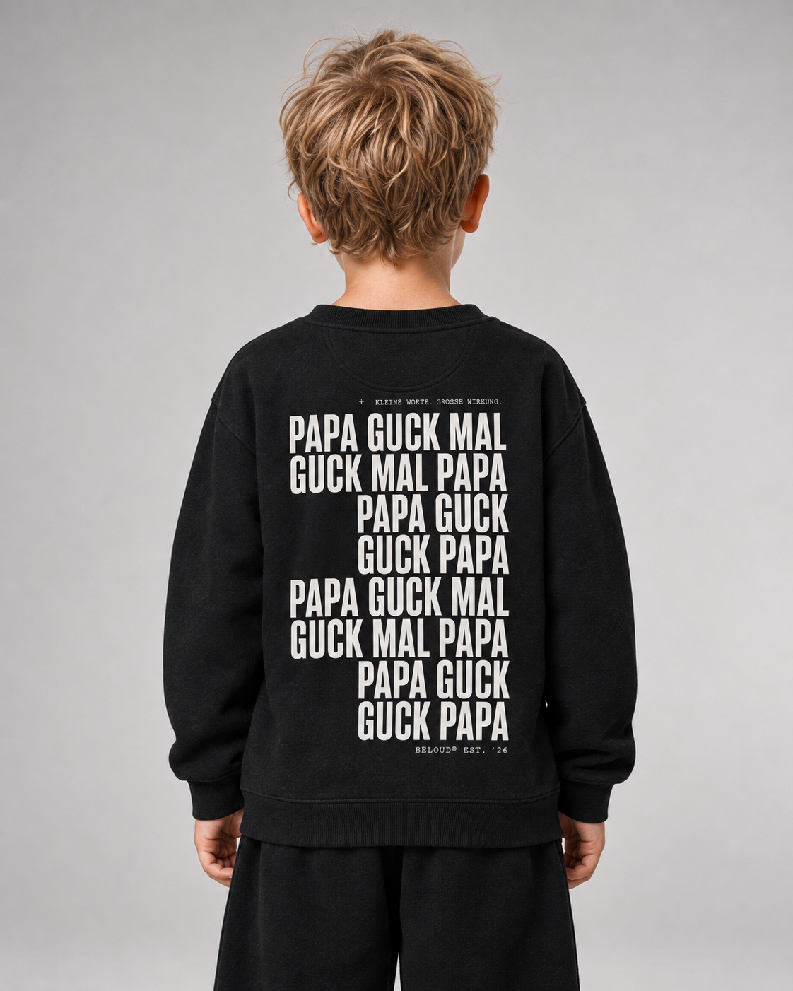 GUCK MAL PAPA Kids Sweater Black – Rückenansicht getragen