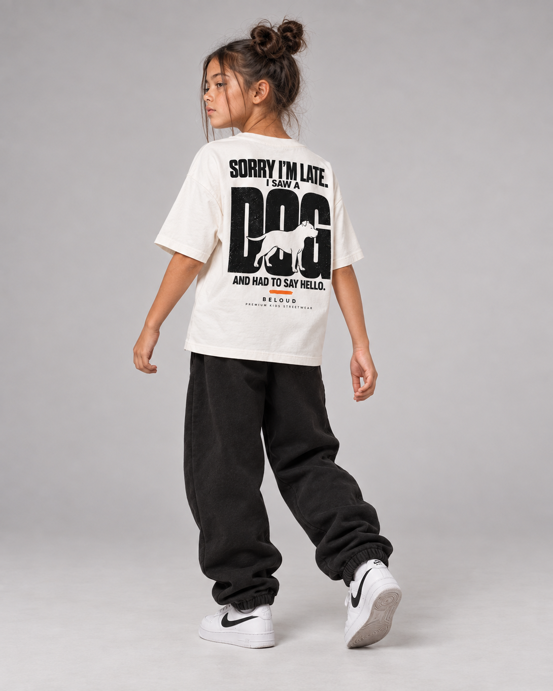 I SAW A DOG Kids Shirt – White – Dreiviertel-Rückenansicht Fullbody