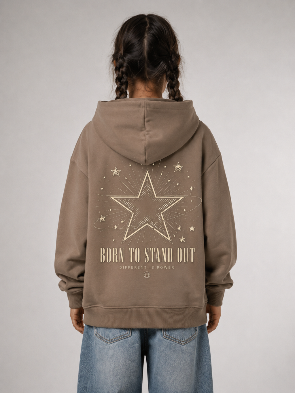 BORN TO STAND OUT Oversize Hoodie von BELOUD – Premium Kids-Streetwear