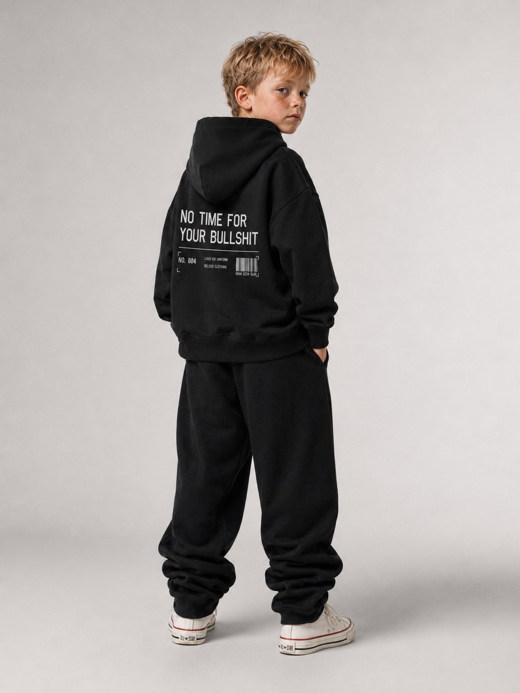 NO TIME Oversize Hoodie von BELOUD – Premium Kids-Streetwear