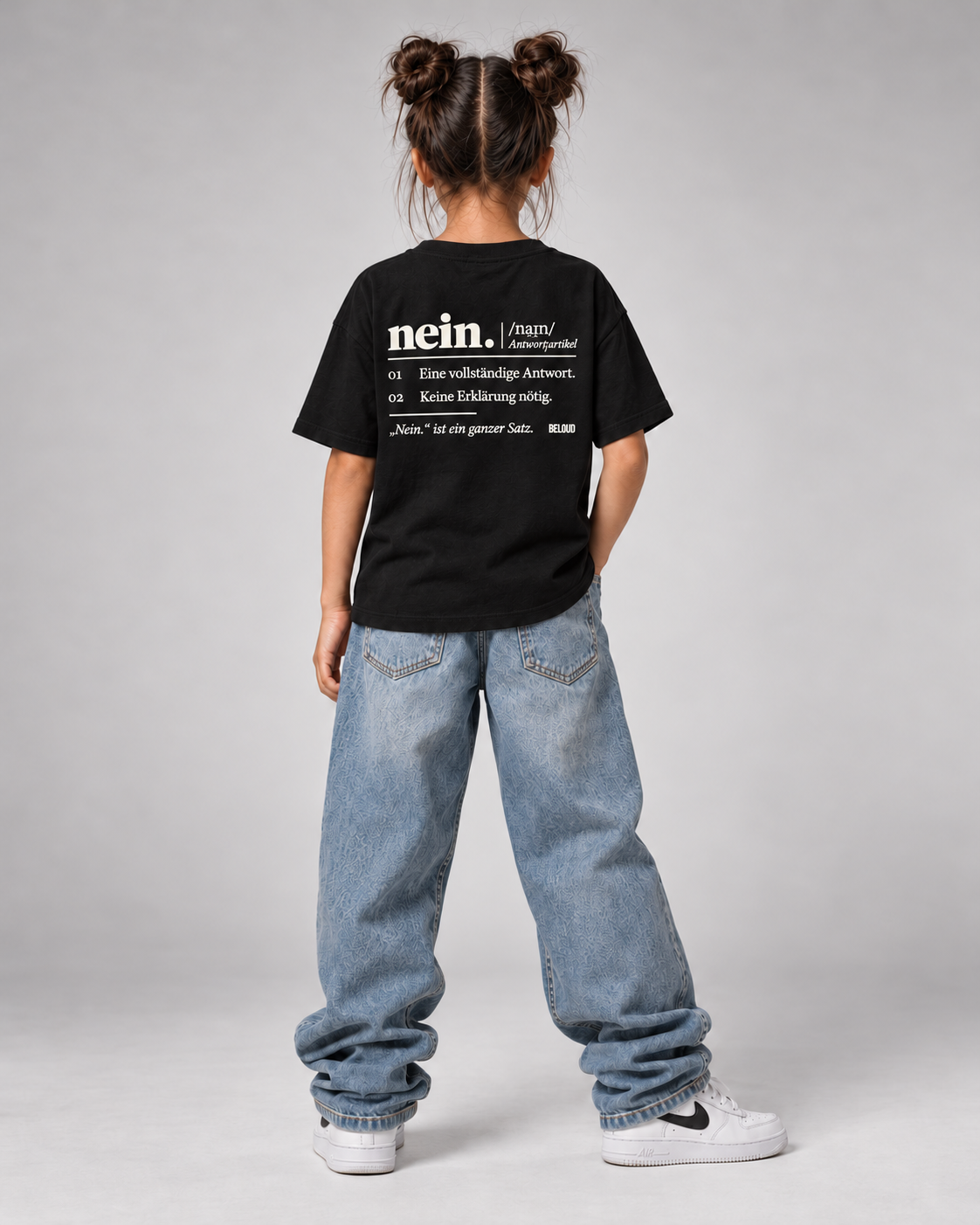 BELOUD NEIN Kinder T-Shirt in Schwarz – Ganzkörper-Rückenansicht