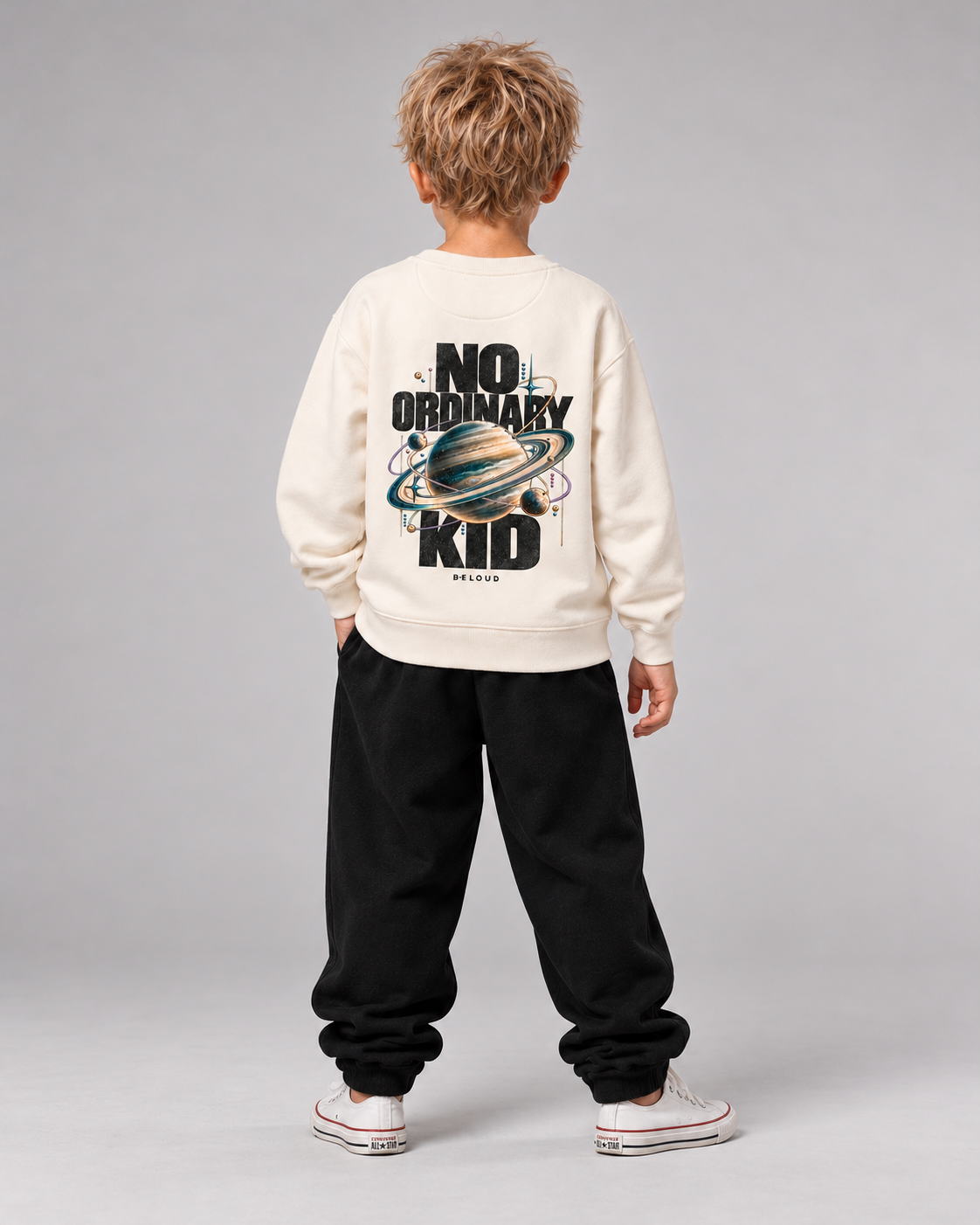 BELOUD NO ORDINARY KID Kids Sweater – Ivory – Ganzkörper-Rückenansicht