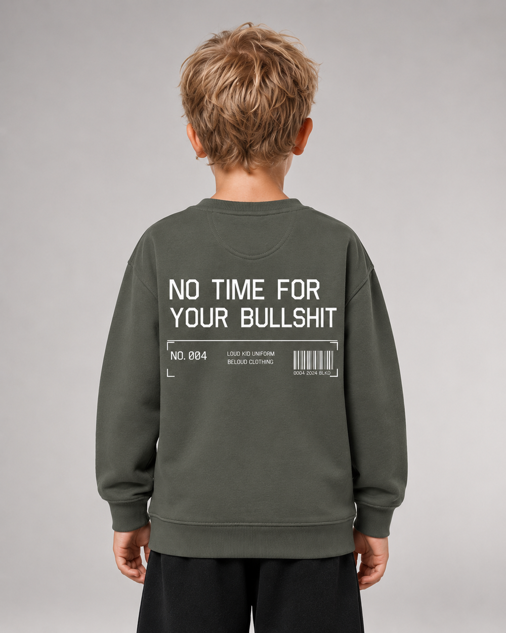 NO TIME FOR YOUR BULLSHIT Kids Sweater Organic Khaki – Rückenansicht getragen