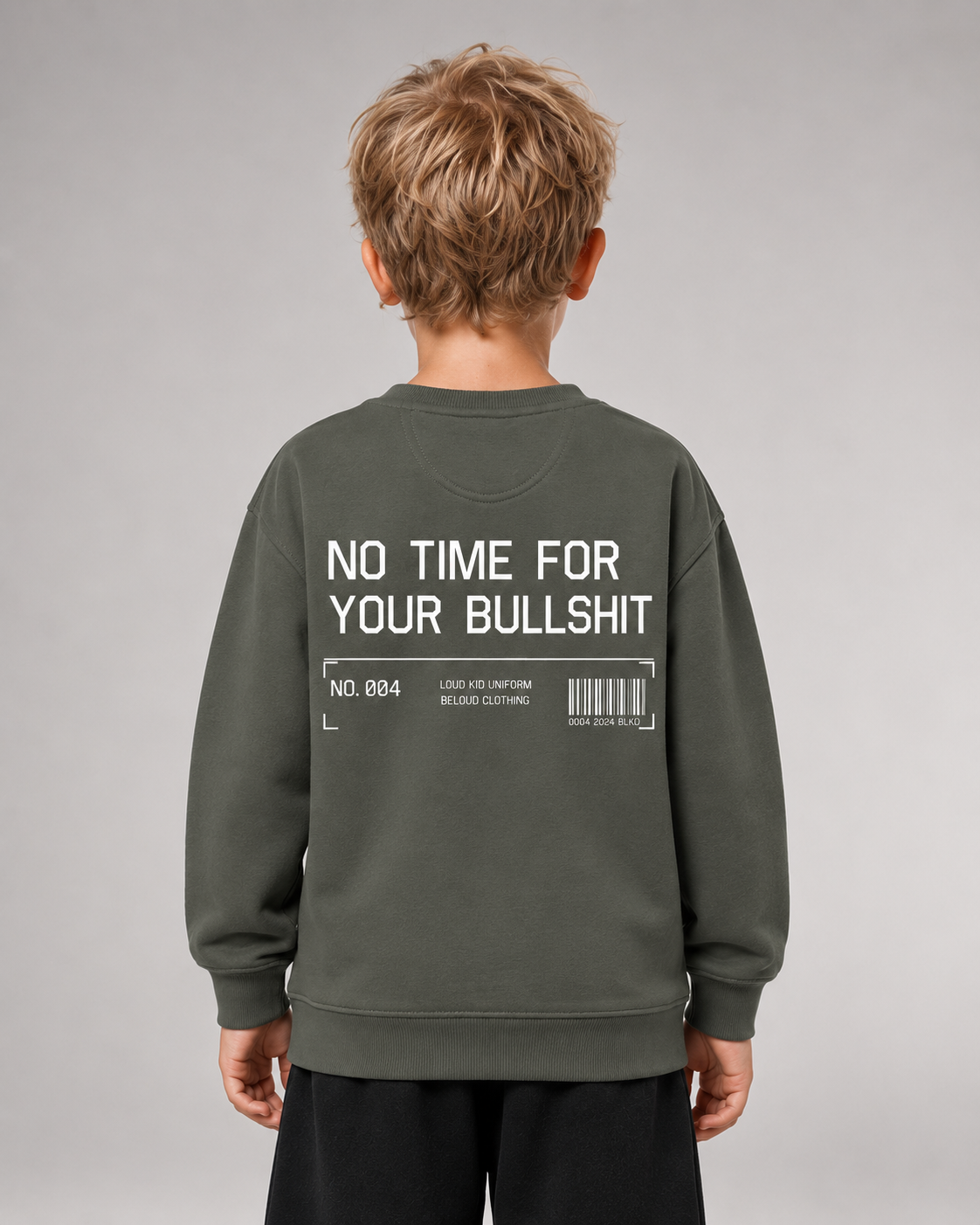 NO TIME FOR YOUR BULLSHIT Kids Sweater Organic Khaki – Rückenansicht getragen