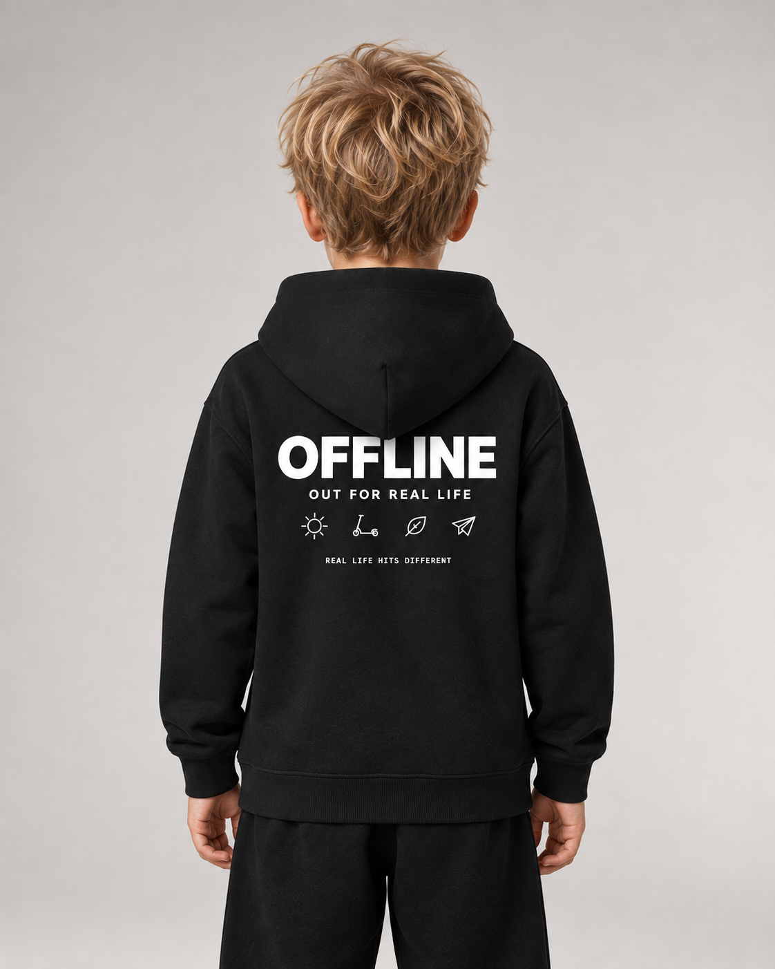 OFFLINE Kids Hoodie Black – Rückenansicht Halfbody