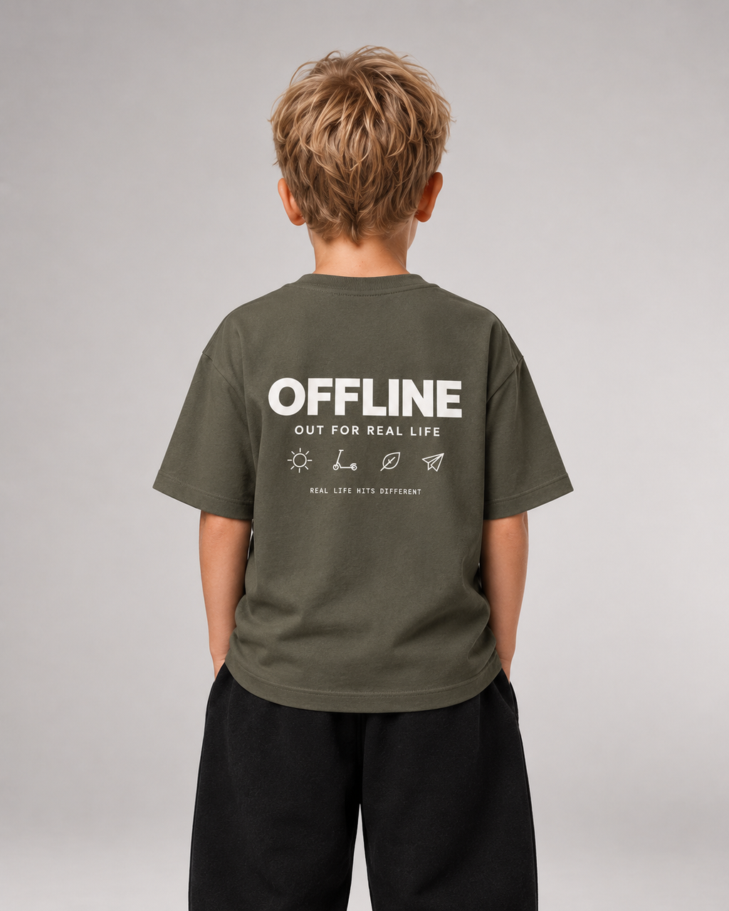 OFFLINE Kids Shirt – Organic Khaki – Rückenansicht Halfbody