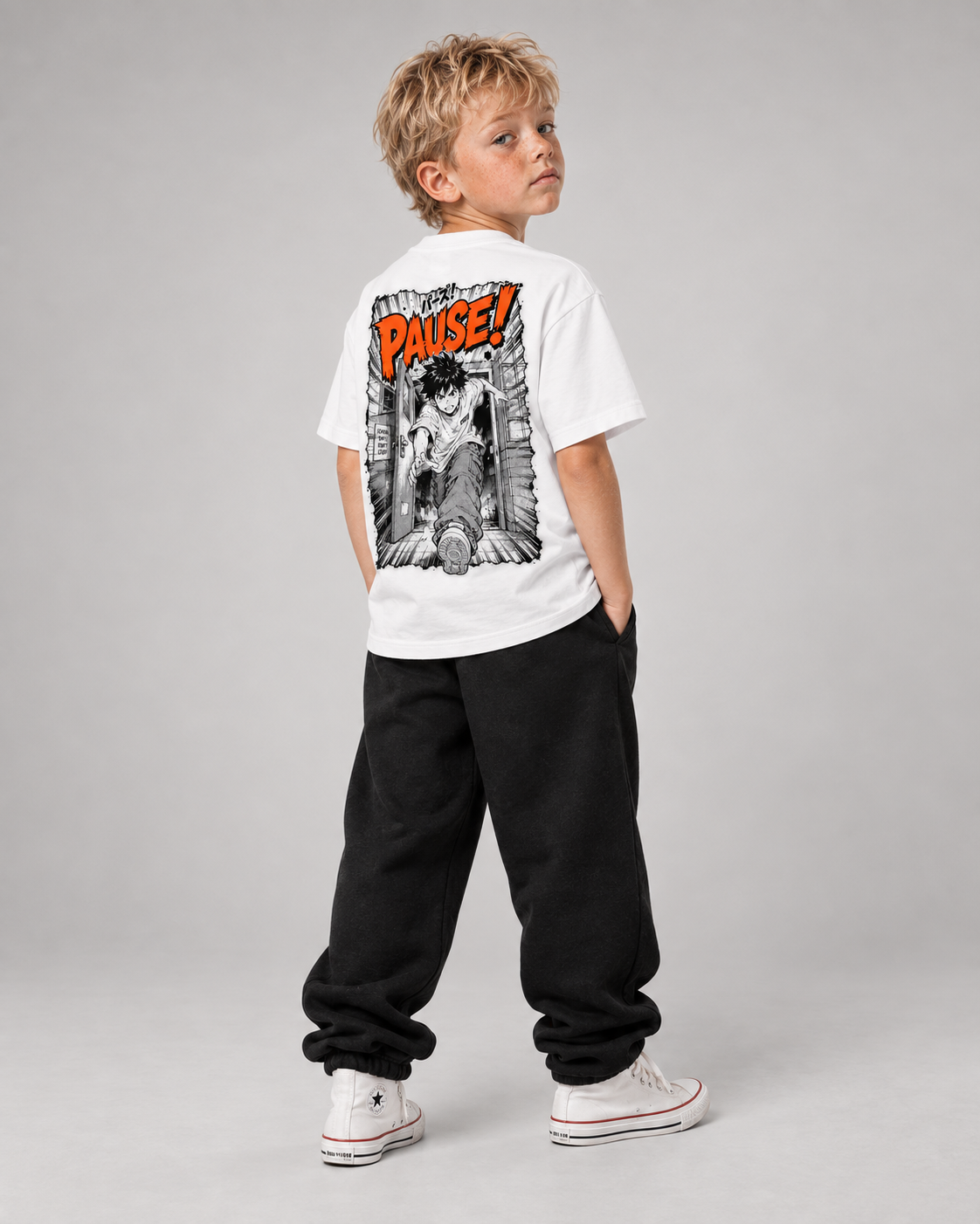 PAUSE Kids Shirt – White – Dreiviertel-Rücken Fullbody