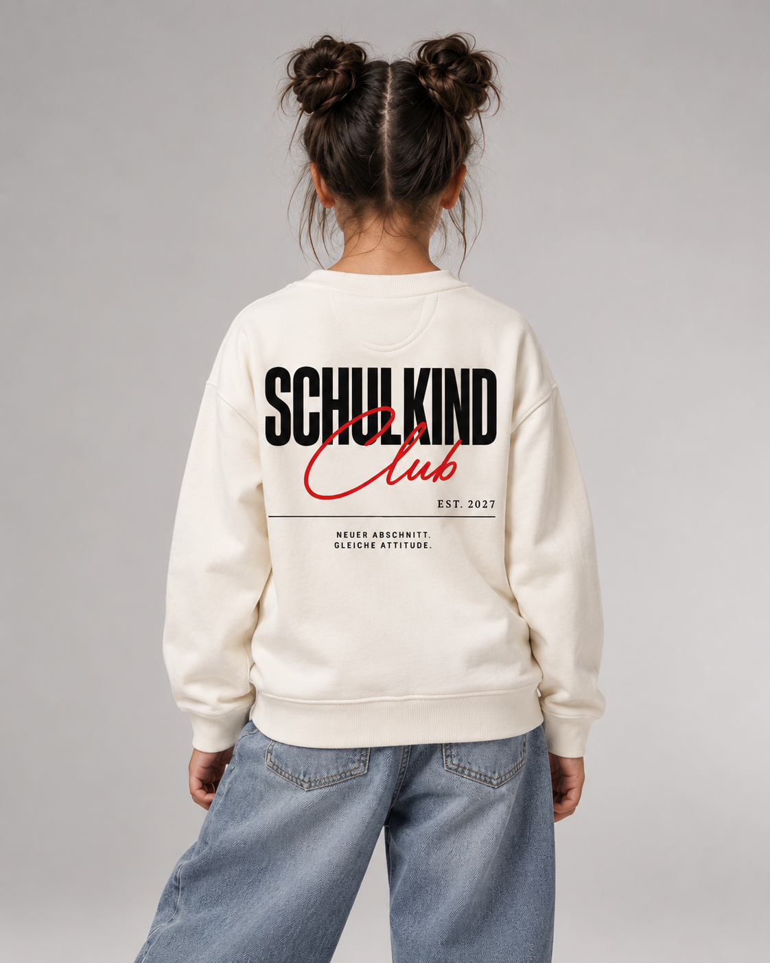 SCHULKIND CLUB 2027 Kids Sweater – Ivory – Rückenansicht Halfbody
