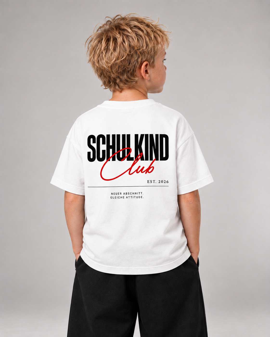 SCHULKIND CLUB Kids Shirt – White – Rückenansicht Halfbody